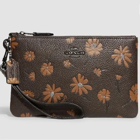 Coach wristlet - Picture 1 of 12